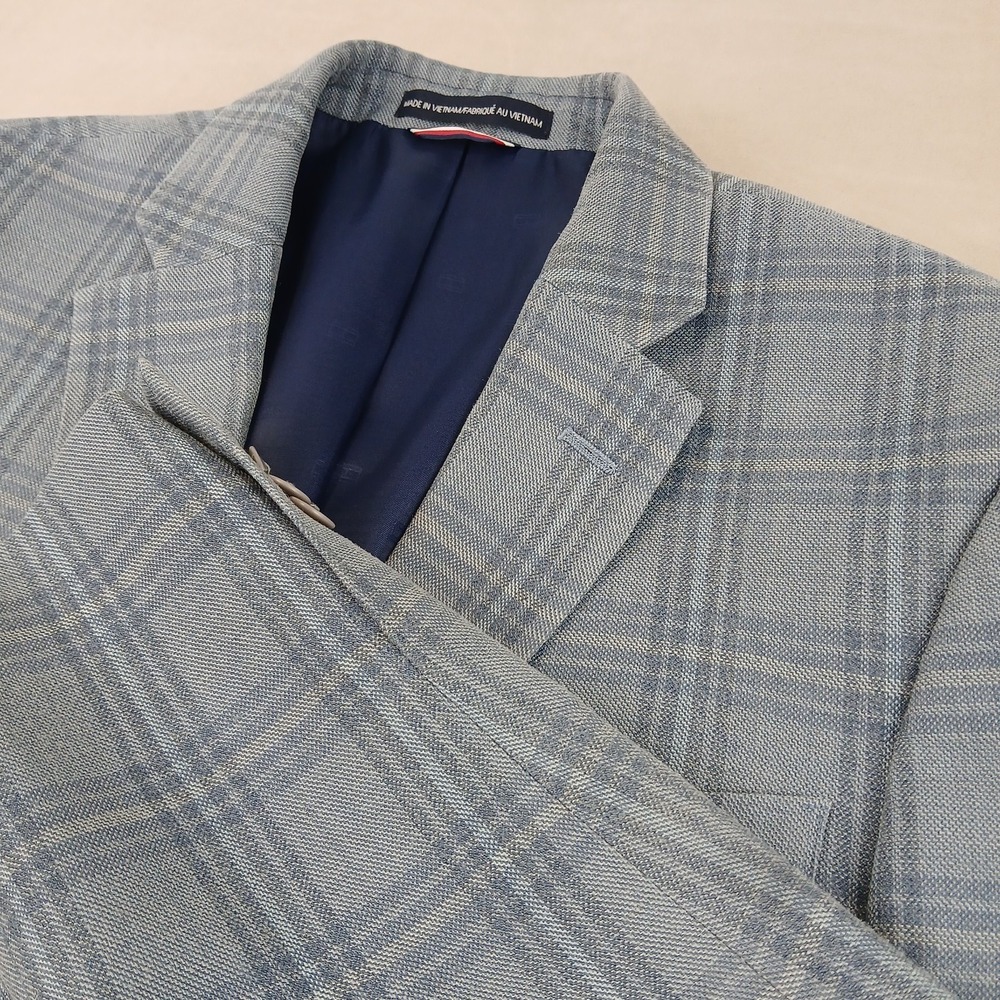 Tommy Hilfiger 38R Blazer Sport Coat Silk Wool Blue‎ Plaid 19x29 FLAWS
